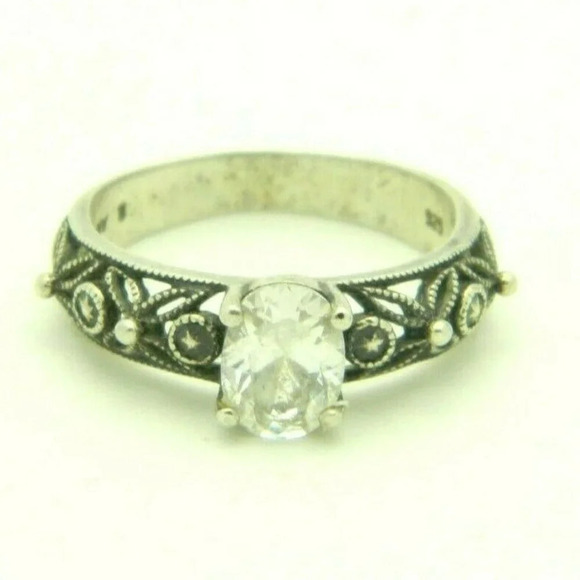 Sterling Silver .925 1.5 Carat Oval CZ Solitaire - Picture 1 of 4